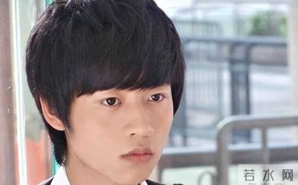 歌手魏晨在《沉默的荣耀》中的演技表现,令人惊艳