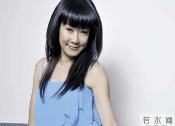 4亿遗产无人继承，一生只谈恋爱的罗霈颖，如今59岁怎样了？