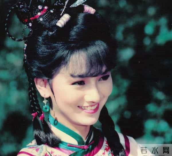 赵雅芝的杂乱情史,和黄锦燊人前恩爱的背后,很是醉人