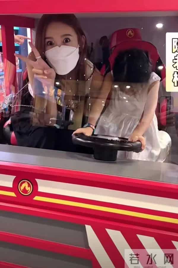 张子萱：二婚张子萱饱受争议嫁给陈赫，如今家庭美满