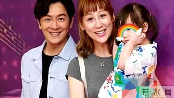 陈浩民老婆蒋丽莎近照令人认不出,对比之前差别很大,网红感十足