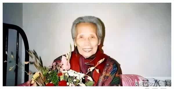 与戴笠偷情的“杭州第一美人”，到底有多美？私房照曝光美人相貌