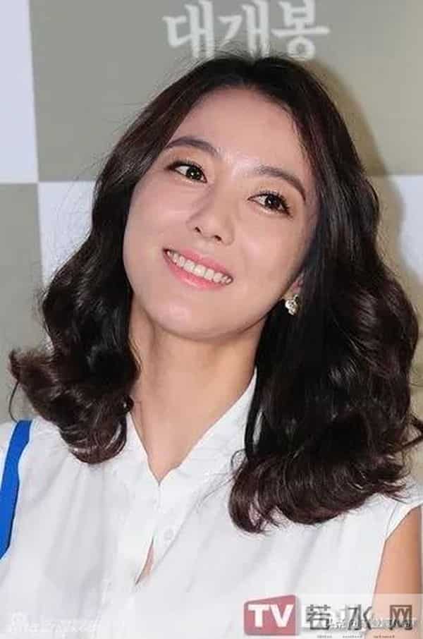 李素妍——韩国女演员、主持人
