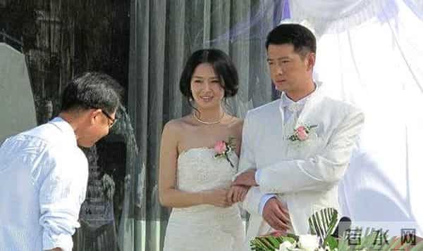 电视剧《手机》之伍月,进退之间看小三的自我修养