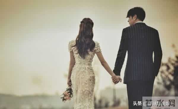 48岁柳时元今日再婚 携圈外妻开启人生新阶段