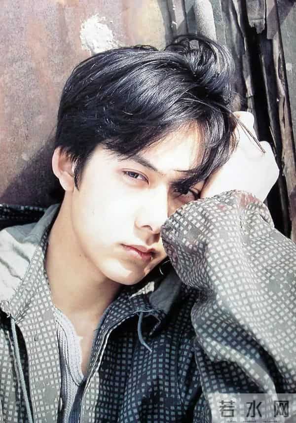 菅野美穗:最美少年的初恋,6次日本大赏女主角,她的魅力成谜