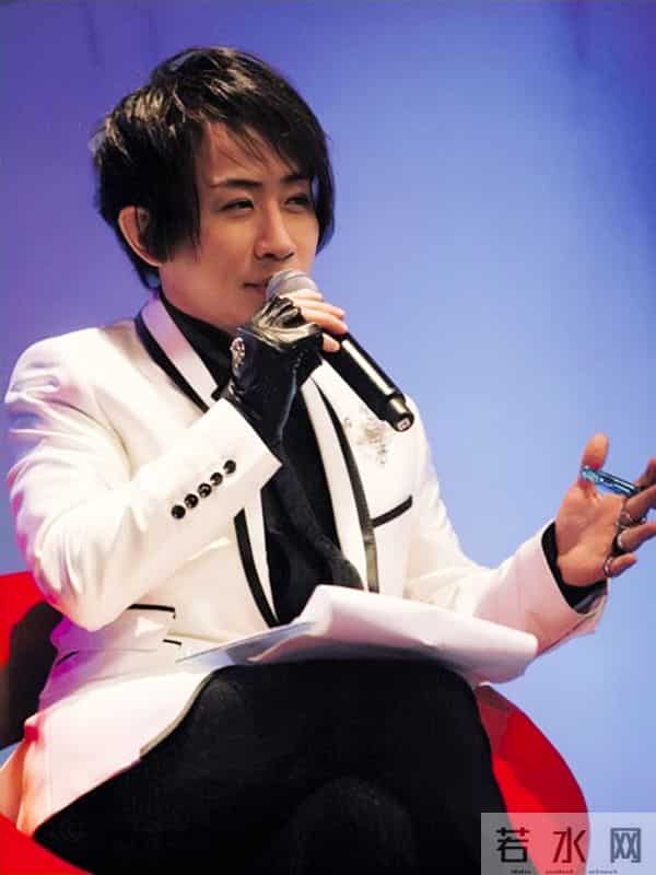 “魔术王子”刘谦的起落人生