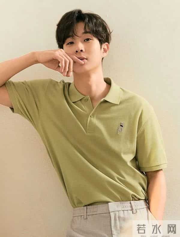 屋塔房王世子播出10年，朴有天从天堂坠落，他却打了漂亮的翻身仗