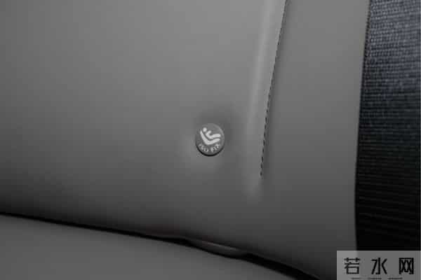 想买大5座侧滑门MPV,可以看看比亚迪D1,家人坐着舒服、车内安静