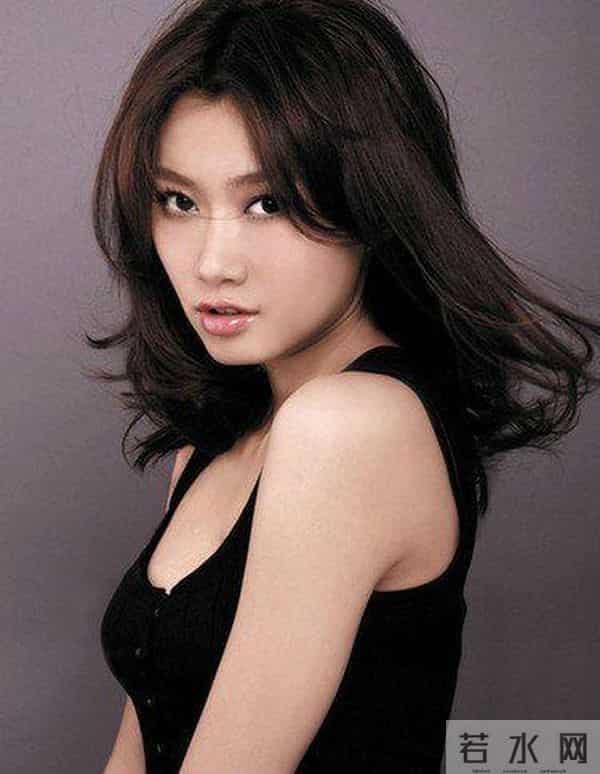 李斯羽男友是谁 李斯羽董楠恋爱经过