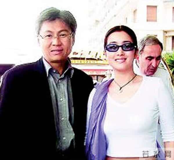 巩俐：第一代谋女郎不得不说的三段感情，它们改变了她的婚姻观