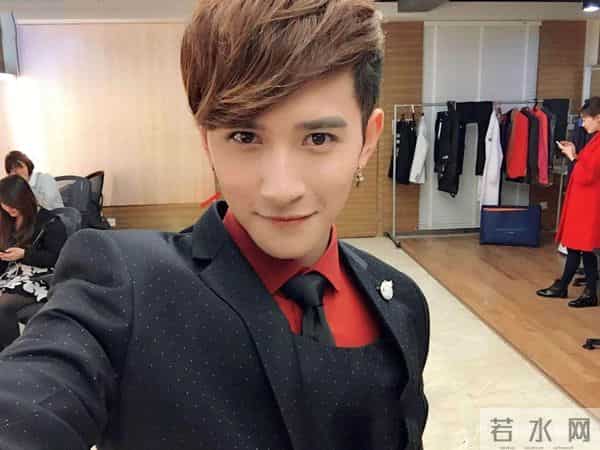 至上励合成团14年,张远翻红,小五直播卖货,马雪阳最憋屈