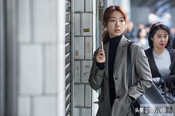 11岁出道30岁封后，新剧首播就豆瓣7.9分，不愧是韩剧女王