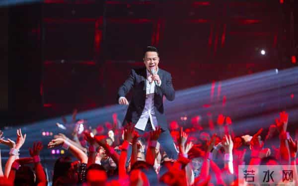 刚靠妻子走红,就酒驾入刑、和嫩模传绯闻,如今这是浪子回头了?