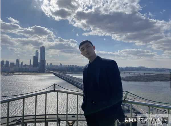 朴叙俊、朴敏英又现恋爱铁证!情侣装、表情符号隔空传情