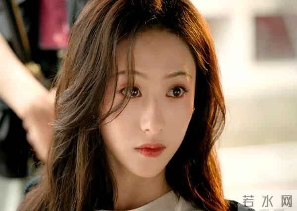 新《还珠》空降:女主瞪眼龇牙!男主面瘫脸,观众抵制直呼下架