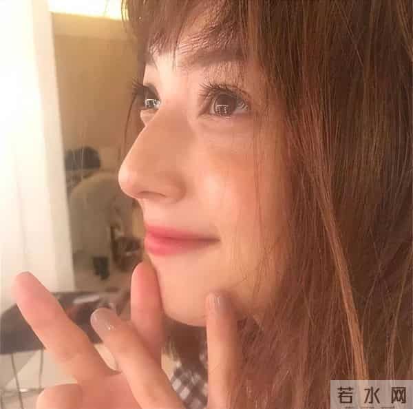 大家都说她日本演技最差的女优，但是看脸就原谅她了