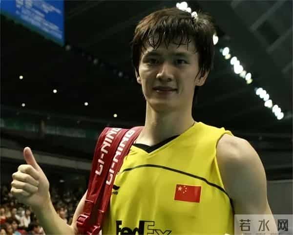 国羽鲍春来:一生挚爱罗雪娟,她嫁富豪生一对儿女,他40岁仍单身