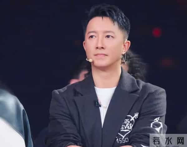 第一代偶像“人气王”,拒绝翻红,身家过亿