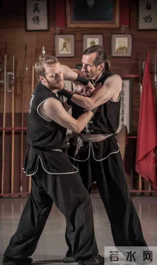 蔡李佛拳扎根拉美:智利兄弟办校授课,成为当地人防身技能