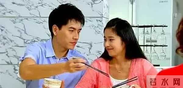 这部电视剧从六年前我就看，看了快一百遍了