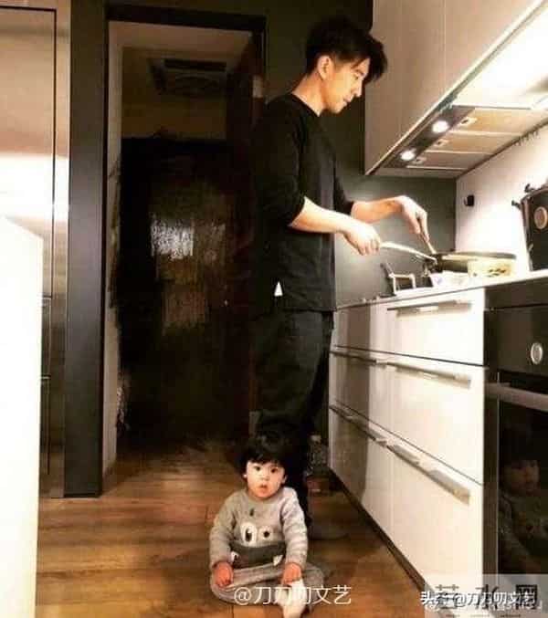 金钟视后贾静雯!从谷底爬起洗去泥泞,她勇敢活成了最佳女主角