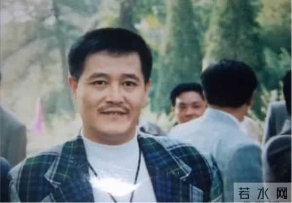 一手好牌打得稀烂!深扒丫蛋、赵本山的恩怨始末