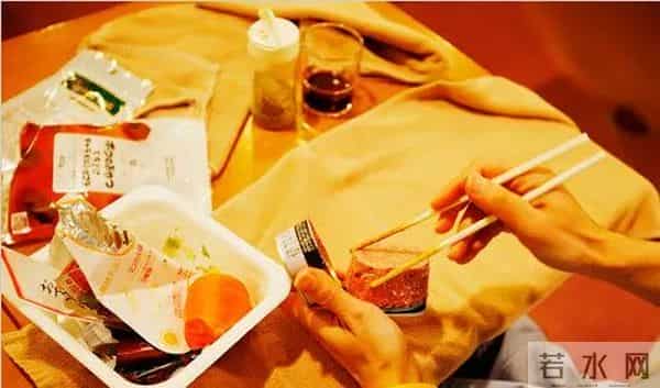 疫情之下,越来越多的日本贫困女性投入AV行业