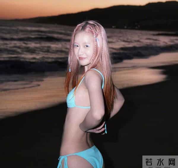 林心如陷入凸点疑云，下面几位女星更夸张，网友直呼扛不住。