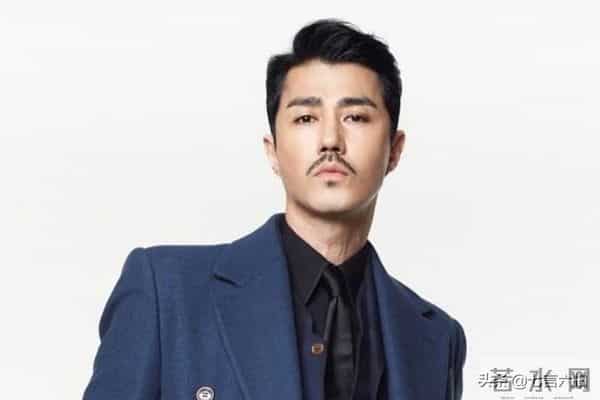 男人味爆棚，却人称煮饭大婶，22岁开始做后爹的车胜元不简单