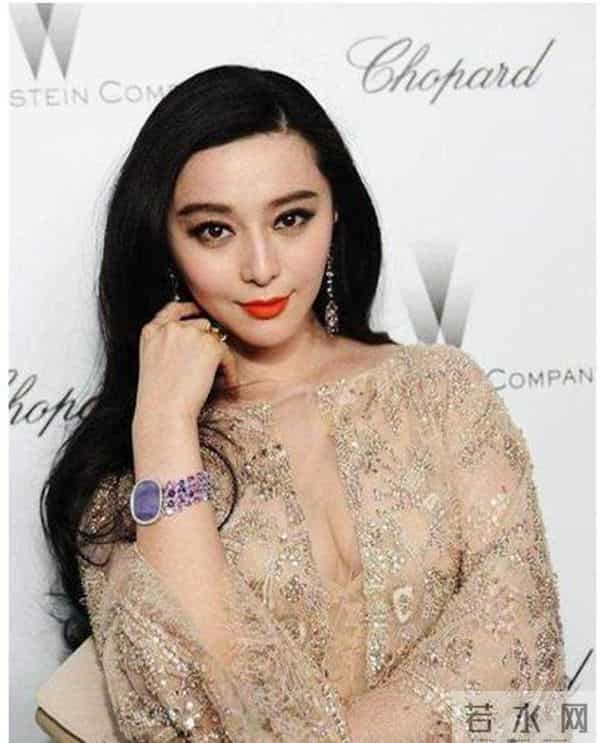 明星穿透视装，唐嫣显胸小，范冰冰最会穿，章子怡却走光！_0