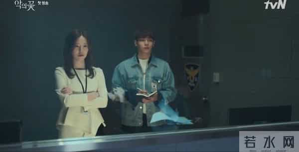 近十年评分最高的10部悬疑韩剧，《幽灵》第9，《信号》仅第2