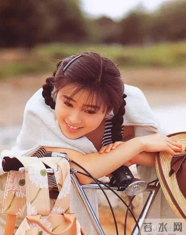 昭和美人之～酒井法子写真，写真里藏不住的时代韵味