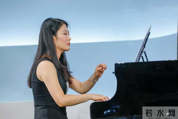 七天七场,进博会“音乐午茶”向世界传播上海文化