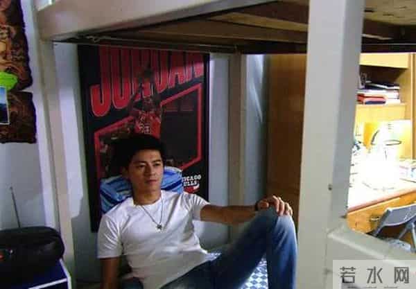 宝岛偶像剧一哥李国毅宣布结婚，新娘大他三岁，恋爱16年终成正果