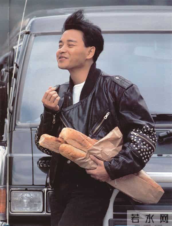 那些把乃们迷到不行的宋仲基、宋慧乔、权志龙都是他的粉丝!