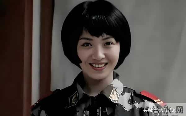 《特种兵火凤凰》12年后女星现状,安然低调嫁人,唐笑笑变化太大