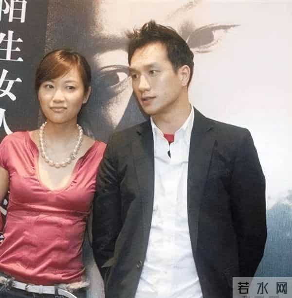 曝49岁徐静蕾在美国秘密生女,孩子生父疑为黄立行,徐静蕾回应了