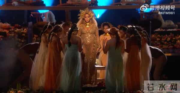 女团成员临产前“带球”唱跳，孕期运动“天花板”再刷新