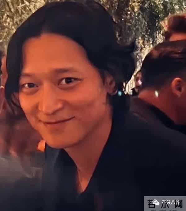 姜栋元与朴彩英在恋爱?男方却被女方粉丝嫌弃又丑又糊......