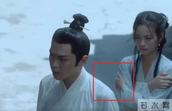 观众:我们连敷衍都不配吗?影视剧离谱穿帮镜头,看笑我也