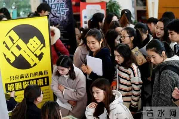 2009年,那个火爆全网,后出走美国的“凤姐”,如今怎么样了?