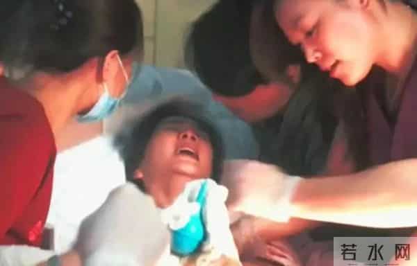 “娱圈勇士”Ella：暧昧吴尊被否认，闪婚软饭男，公开分娩全过程