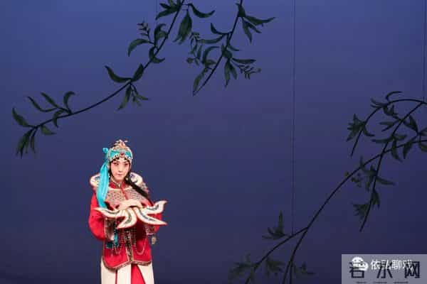 舞美师吴放:如何以当代审美表达古典戏曲内核