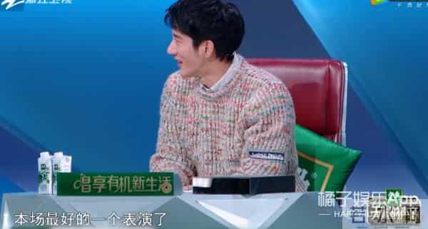 萨顶顶被说矫揉造作，张杰被批评没文化没审美，这位评委够格吗？