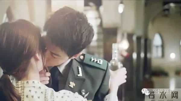 宋仲基的可乐吻，玄彬的泡沫吻，哪个老公的吻让你心动？