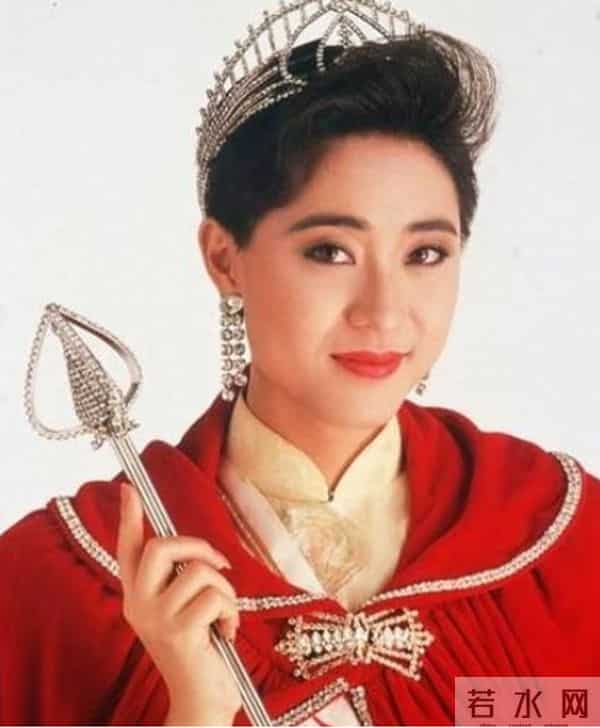 至今未嫁人的8位大龄女港星，最小42岁，个个情路坎坷，让人心疼