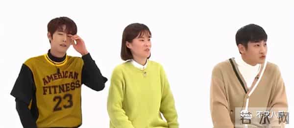 一定很痛苦吧?生日前一天,她和母亲一起自杀身亡