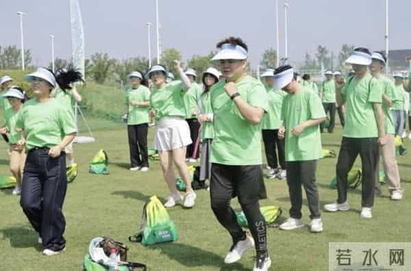 “趣”步乡野，“才”艺拉满！这场Country Walk超有“才”气