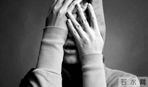 日本AV新法「第一宗犯罪出现」！AV导演落网 被挖违法影片300支